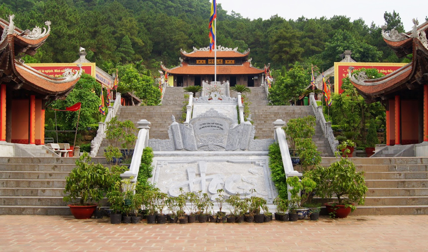 Hà Nội - Côn Sơn - Kiếp Bạc