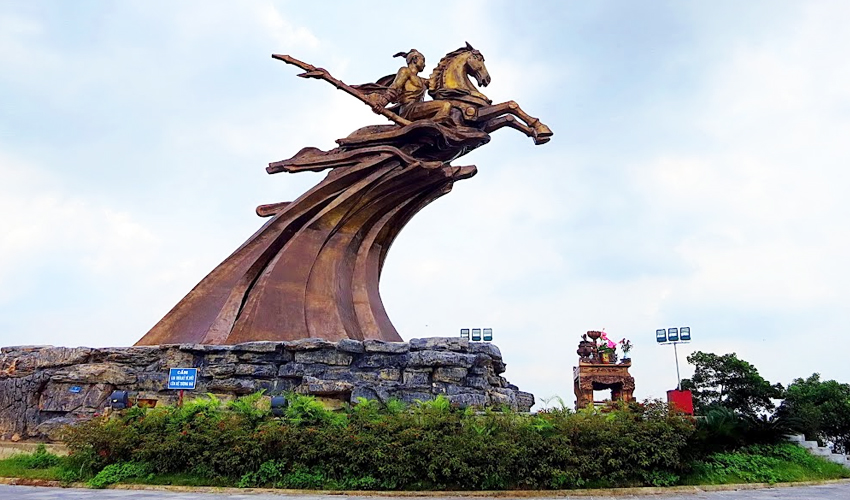 Hà Nội - Đền Gióng (Đền Sóc)