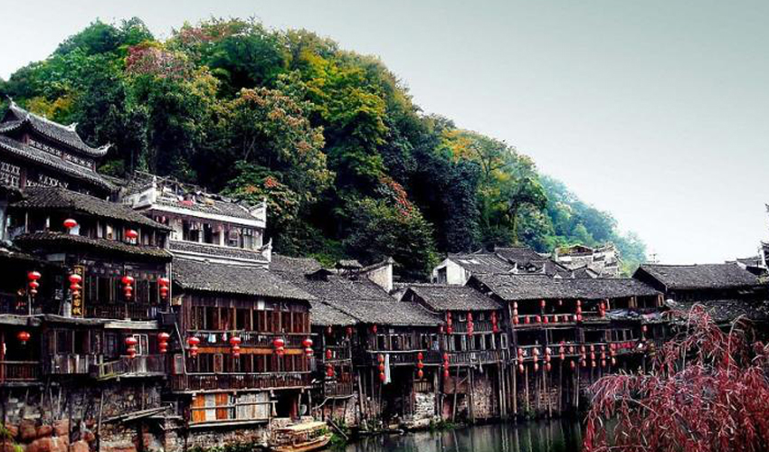 Trương Gia Giới - Phượng Hoàng Cổ Trấn đường bộ